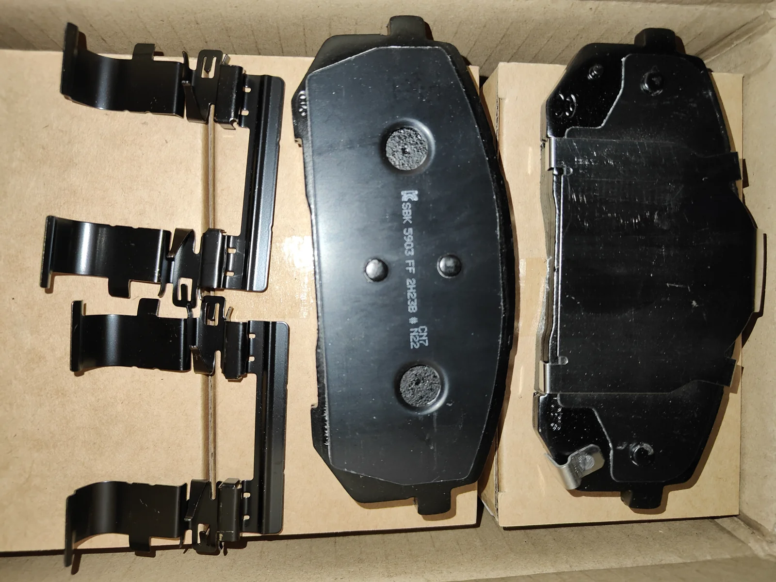 Warehouse stock of Hyundai brake parts
